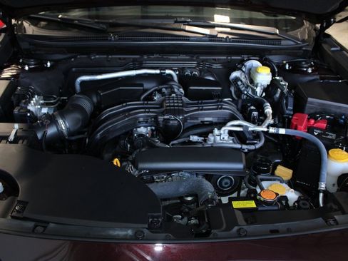 Used 2024 Subaru Outback Limited image 15