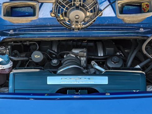 Used 2010 Porsche 911 Carrera 4 image 26