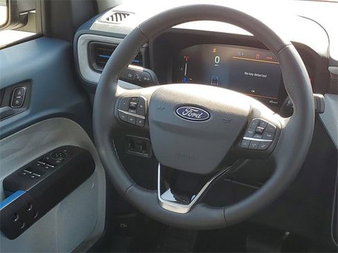 New 2025 Ford Maverick XLT w/ XLT Luxury Package image 26