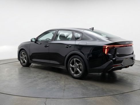 Used 2025 Kia K4 FWD image 6