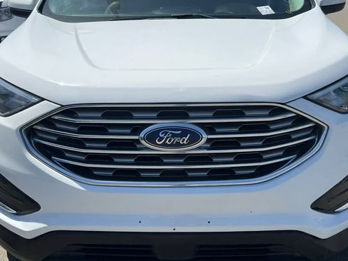 Used 2022 Ford Edge SEL image 12