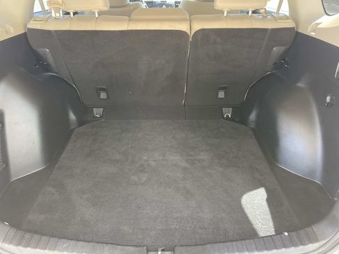 Used 2016 Honda CR-V SE image 10