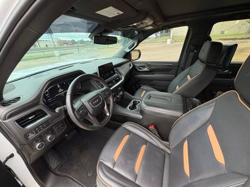 Used 2024 GMC Yukon AT4 w/ Max Trailering Package AWD/4WD image 11