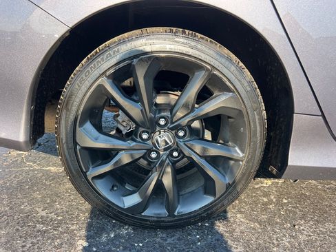 Used 2021 Honda Civic Sport image 36