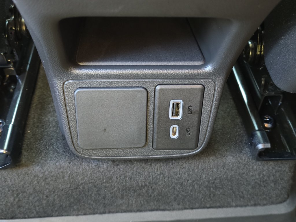 Used 2024 Buick Encore GX Preferred w/ Comfort Package FWD image 29
