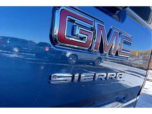 New 2026 GMC Sierra 1500 Elevation image 9