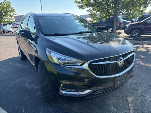 Used 2018 Buick Enclave Premium w/ Experience Buick Package AWD/4WD image 12