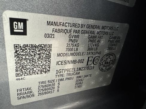 Used 2021 GMC Sierra 1500 AT4 w/ AT4 Premium Package AWD/4WD image 42