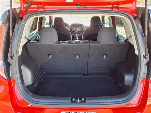 Used 2023 Kia Soul LX w/ LX Technology Package image 25
