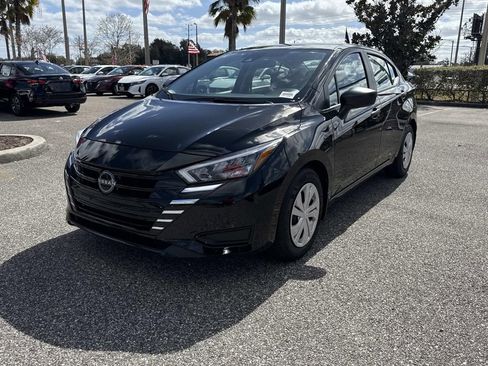Certified 2025 Nissan Versa S w/ Trunk Package image 8