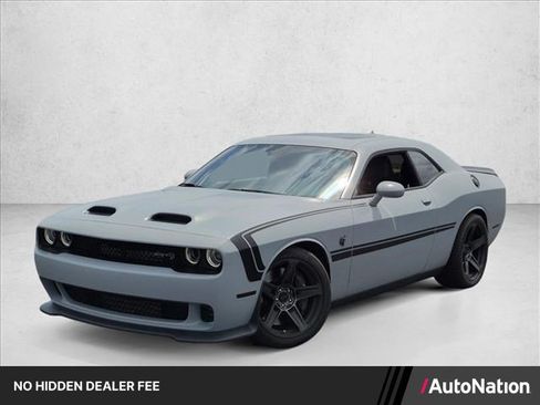 Used 2022 Dodge Challenger SRT Hellcat Redeye RWD image 1