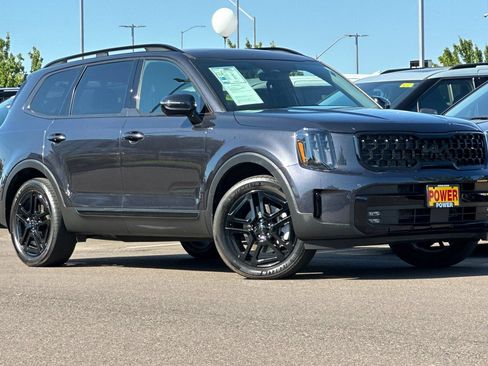 Used 2025 Kia Telluride SX X-Line AWD/4WD image 2