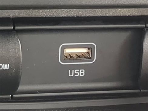 Used 2023 Kia Soul LX w/ LX Technology Package image 22