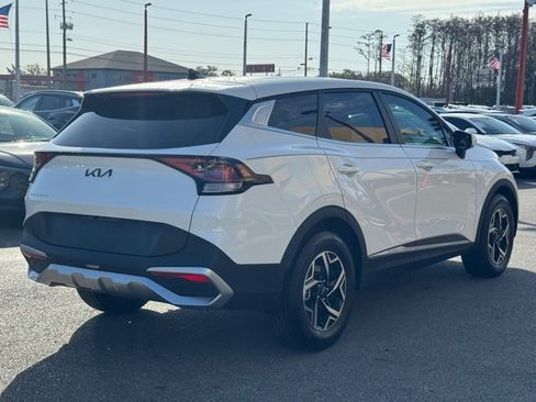 Certified 2024 Kia Sportage LX image 5