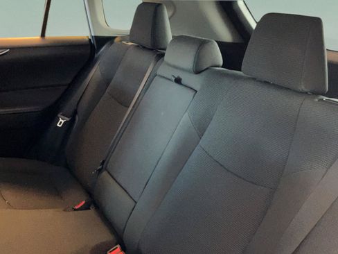 Used 2021 Toyota RAV4 LE FWD image 22
