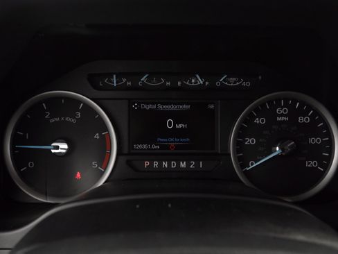 Used 2018 Ford F250 XLT w/ XLT Premium Package image 23