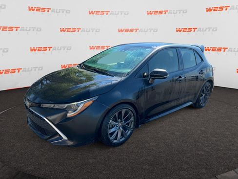 Used 2019 Toyota Corolla XSE image 1