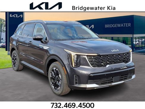 New 2026 Kia Sorento S image 1