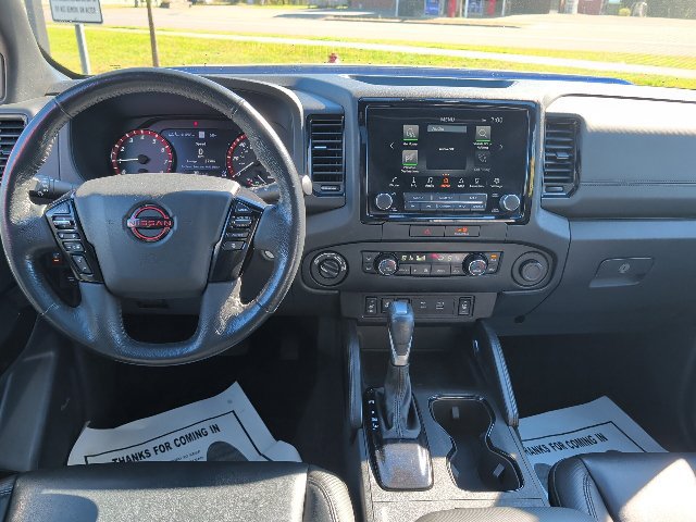 Used 2022 Nissan Frontier PRO-4X w/ Pro-4X Premium Package AWD/4WD image 15