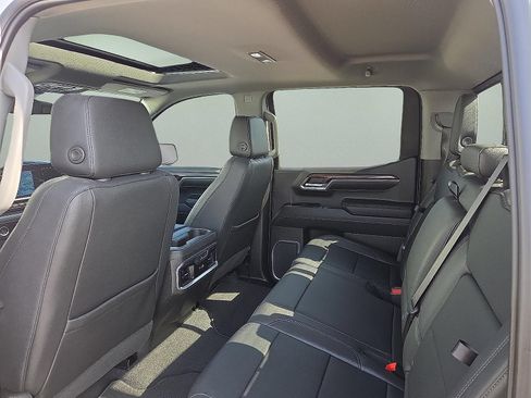 Certified 2023 GMC Sierra 1500 SLT w/ SLT Premium Package AWD/4WD image 20