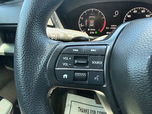 Used 2025 Honda CR-V EX image 18