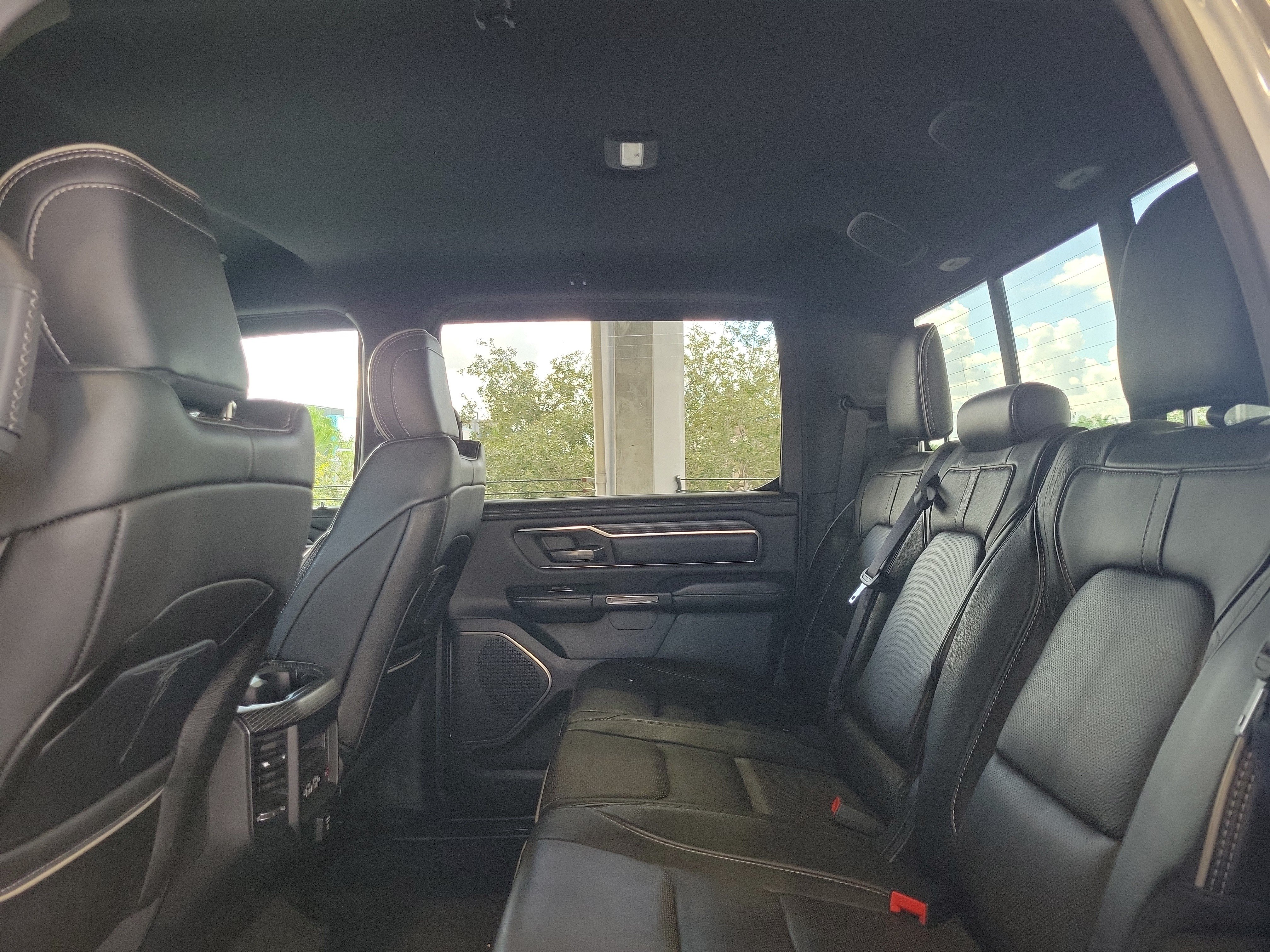 Used 2020 RAM 1500 Limited w/ Bed Utility Group RWD image 9