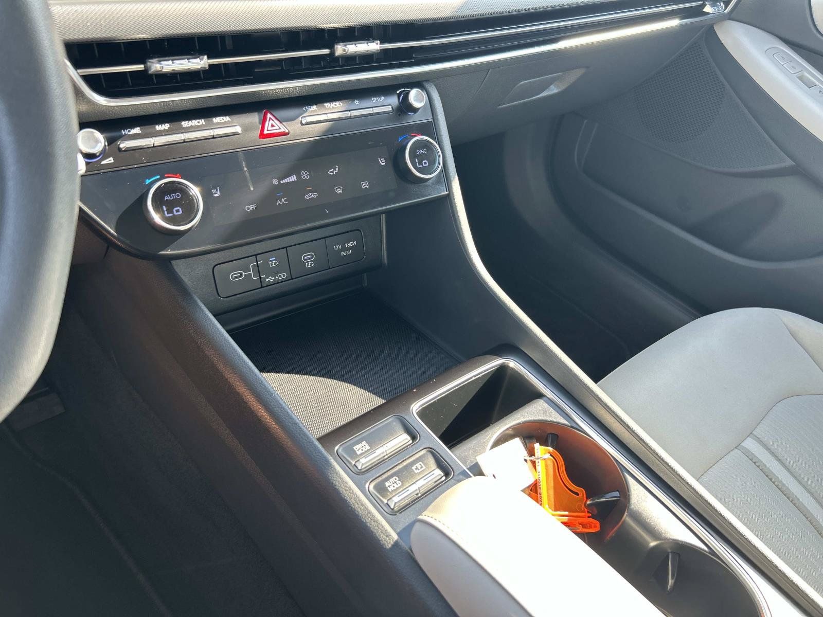 Used 2025 Hyundai Sonata SEL FWD image 30