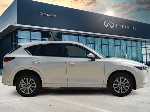 Used 2024 MAZDA CX-5 AWD 2.5 S w/ Select Package image 4