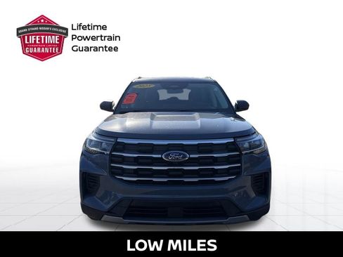 Used 2025 Ford Explorer Active image 13