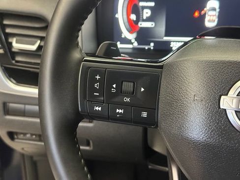 Used 2025 Nissan Rogue SL w/ Tech Package AWD/4WD image 23