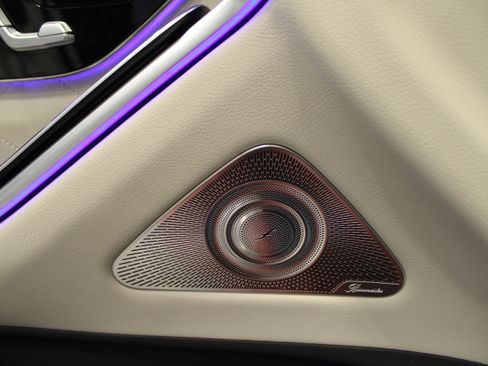 New 2026 Mercedes-Benz S 580 4MATIC Sedan image 26