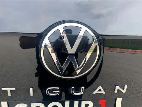 Used 2022 Volkswagen Tiguan S FWD image 30