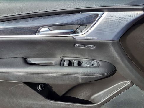 Used 2023 Cadillac XT5 Premium Luxury image 13