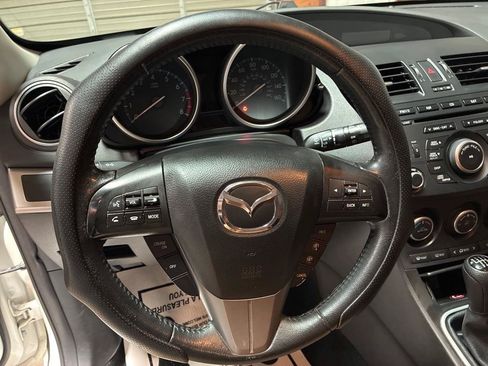 Used 2013 MAZDA MAZDA3 i Touring FWD image 21