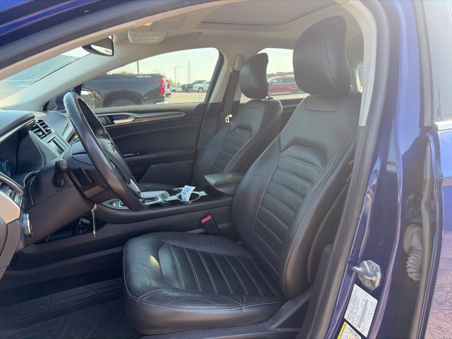 Used 2015 Ford Fusion SE w/ Equipment Group 202A FWD image 10