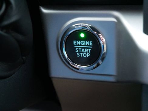 Used 2022 Ford F150 XLT w/ Equipment Group 302A High AWD/4WD image 21