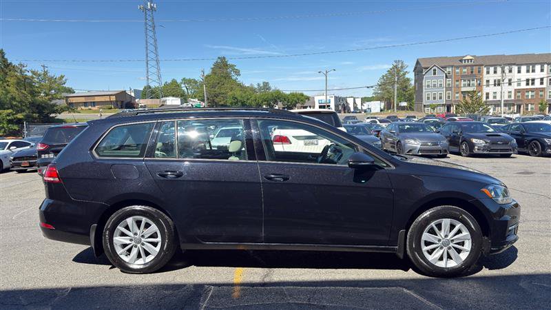 Used 2018 Volkswagen Golf SportWagen FWD image 13