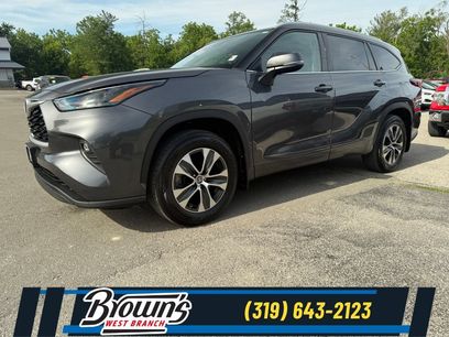 Used 2022 Toyota Highlander XLE