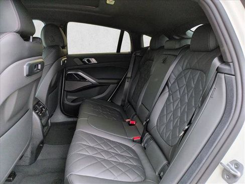 New 2027 BMW X6 xDrive40i w/ Premium Package AWD/4WD image 15