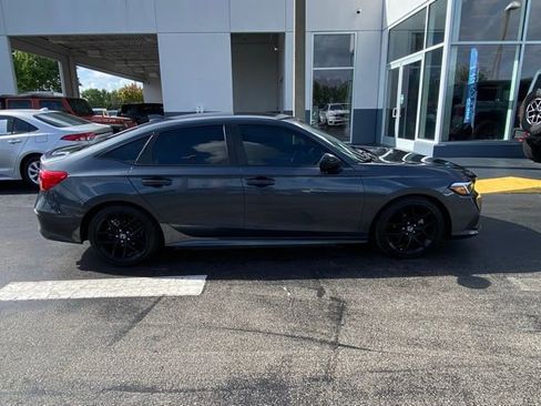 Used 2024 Honda Civic Sport image 11