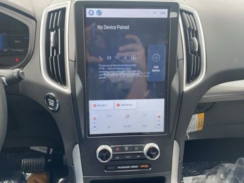 New 2024 Ford Edge SE image 22