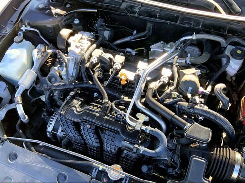 Used 2024 Nissan Altima 2.5 SV image 35