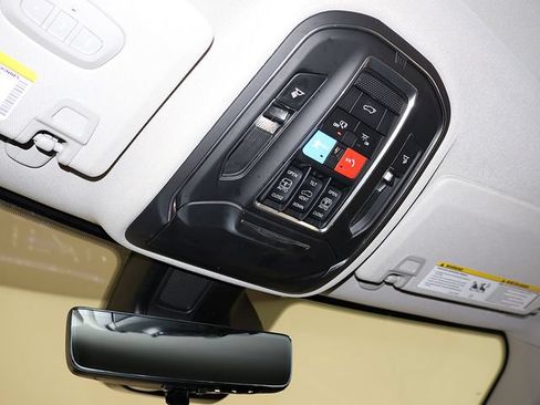 Used 2022 Jeep Grand Cherokee Limited 4xe w/ Luxury Tech Group II AWD/4WD image 23