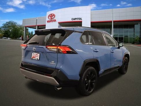 Certified 2023 Toyota RAV4 SE image 5