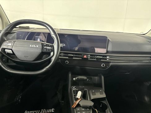 Used 2026 Kia Sportage EX w/ EX Panorama Roof Package FWD image 27