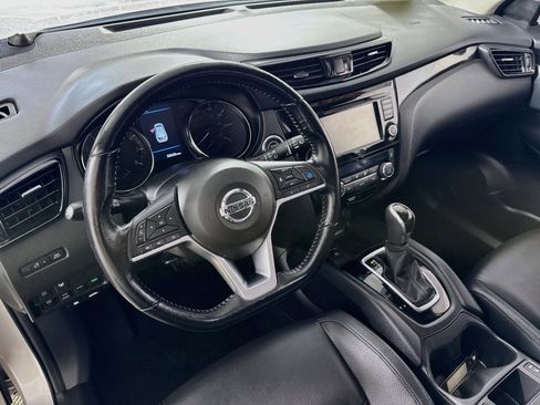 Used 2022 Nissan Rogue Sport SL image 12