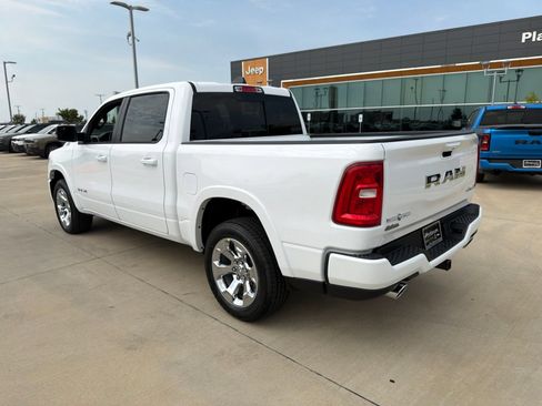 New 2027 RAM 1500 4x4 Crew Cab image 3