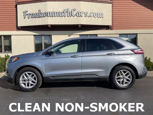 Used 2024 Ford Edge SEL image 4