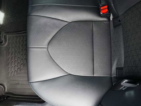 Used 2020 Toyota Camry XSE image 13