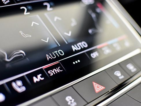 Used 2025 Audi Q7 3.0T Premium Plus w/ Premium Plus Package image 29